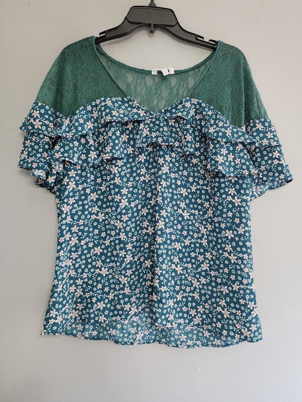 Candies Floral Green Lace Collar Blouse